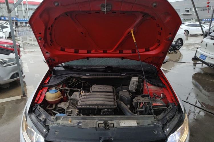 Used Volkswagen Polo 2016 1.6L Automatic Comfort Model Engine Bay