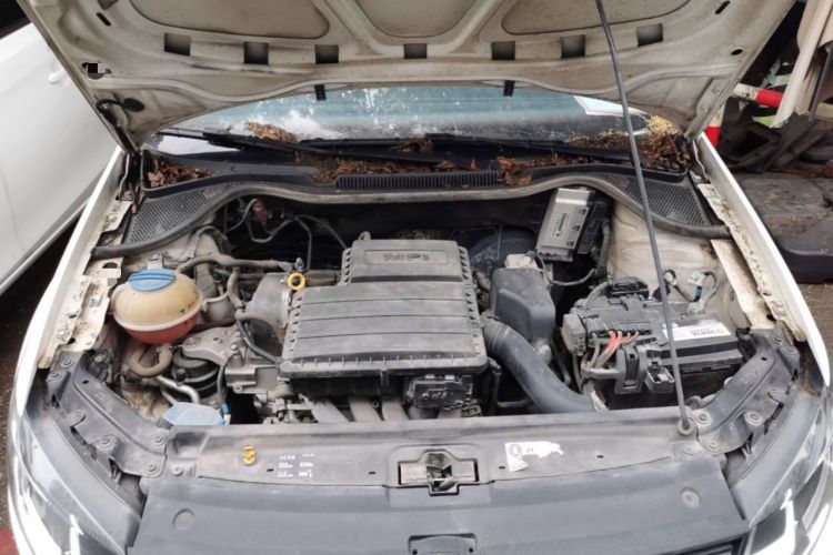 Used Volkswagen Polo 2016 1.6L Automatic Comfort Model Engine Bay