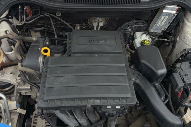 Used Volkswagen Polo 2016 1.6L Automatic Comfort Model Engine Bay
