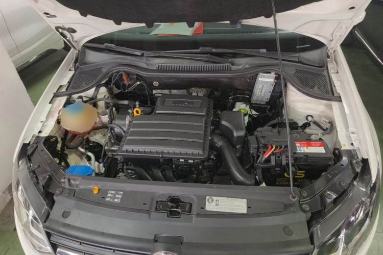 Used Volkswagen Polo 2016 1.6L Automatic Comfort Model Engine Bay