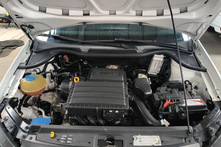 Used Volkswagen Polo 2016 1.6L Automatic Luxury Model Engine Bay