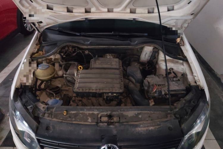 Used Volkswagen Polo 2016 1.4L Manual Fashion Model Engine Bay