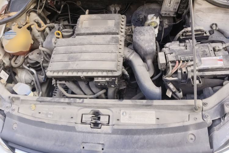 Used Volkswagen Polo 2016 1.6L Automatic Comfort Model Engine Bay