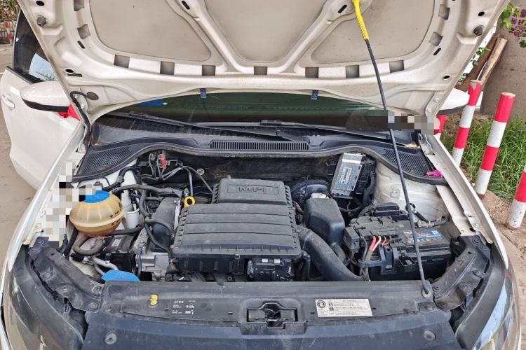 Used Volkswagen Polo 2016 1.6L Automatic Comfort Model Engine Bay