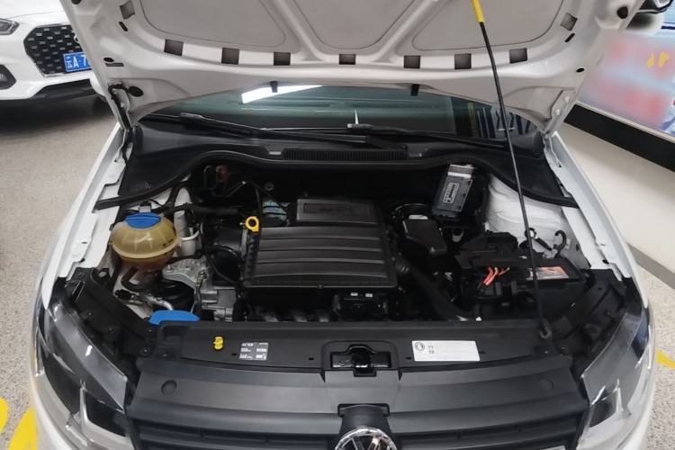 Used Volkswagen Polo 2016 1.6L Automatic Comfort Model Engine Bay
