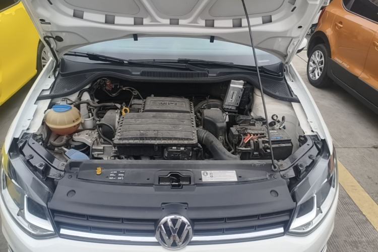 Used Volkswagen Polo 2016 1.6L Automatic Comfort Model Engine Bay