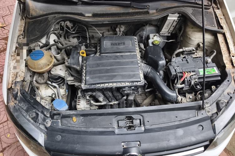 Used Volkswagen Polo 2016 1.4L Automatic Trendy Model Engine Bay