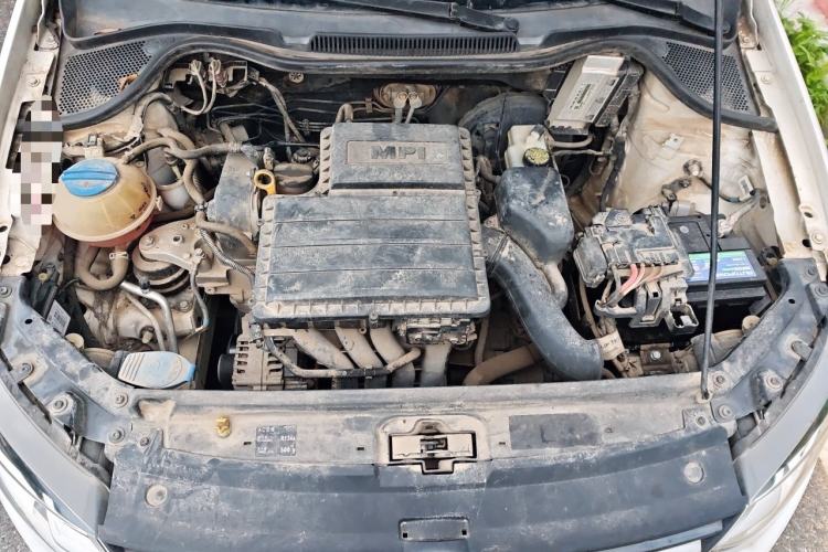 Used Volkswagen Polo 2016 1.6L Manual Comfort Model Engine Bay