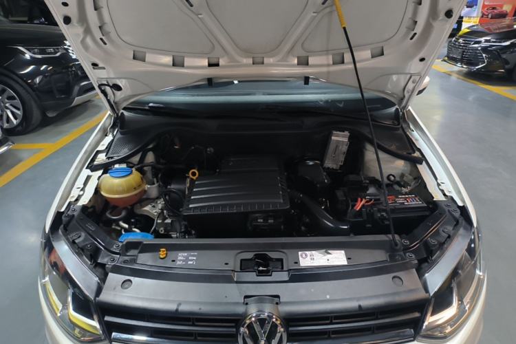 Used Volkswagen Polo 2016 1.6L Automatic Comfort Model Engine Bay