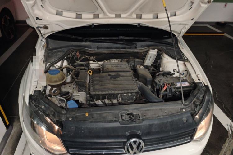 Used Volkswagen Polo 2016 1.6L Automatic Comfort Model Engine Bay