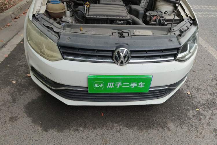 Used Volkswagen Polo 2016 1.6L Automatic Comfort Model Engine Bay