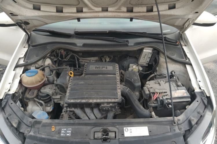 Used Volkswagen Polo 2016 1.6L Automatic Comfort Model Engine Bay