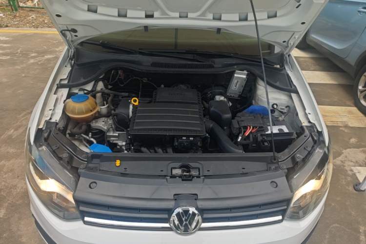 Used Volkswagen Polo 2016 1.4L Automatic Trendy Model Engine Bay