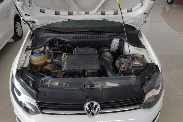 Used Volkswagen Polo 2016 1.4L Automatic Trendy Model Engine Bay