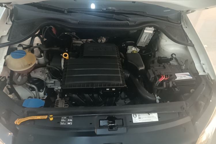 Used Volkswagen Polo 2016 1.6L Automatic Comfort Model Engine Bay