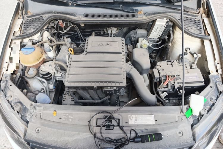 Used Volkswagen Polo 2016 1.4L Manual Fashion Model Engine Bay