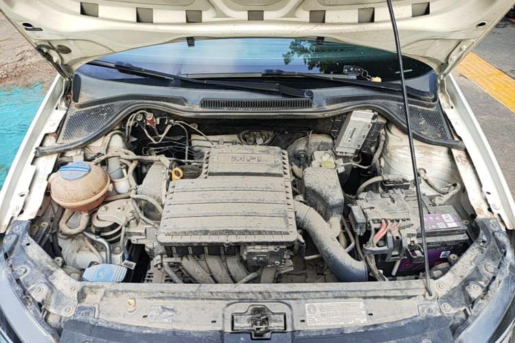 Used Volkswagen Polo 2016 1.4L Automatic Trendy Model Engine Bay