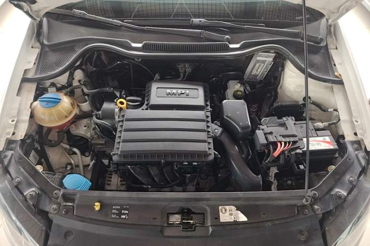 Used Volkswagen Polo 2016 1.6L Automatic Comfort Model Engine Bay
