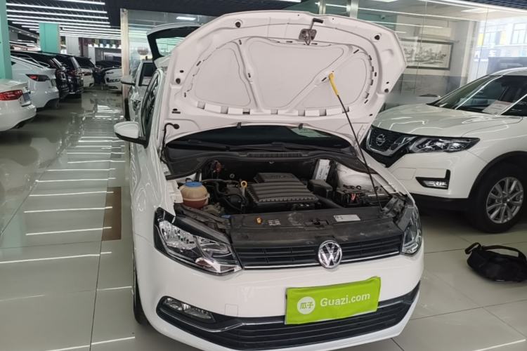 Used Volkswagen Polo 2016 1.6L Automatic Comfort Model Engine Bay