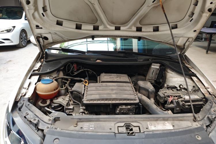 Used Volkswagen Polo 2016 1.6L Automatic Comfort Model Engine Bay
