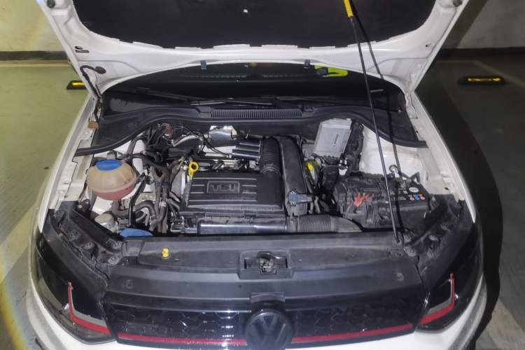 Used Volkswagen Polo 2016 1.4TSI GTI Engine Bay