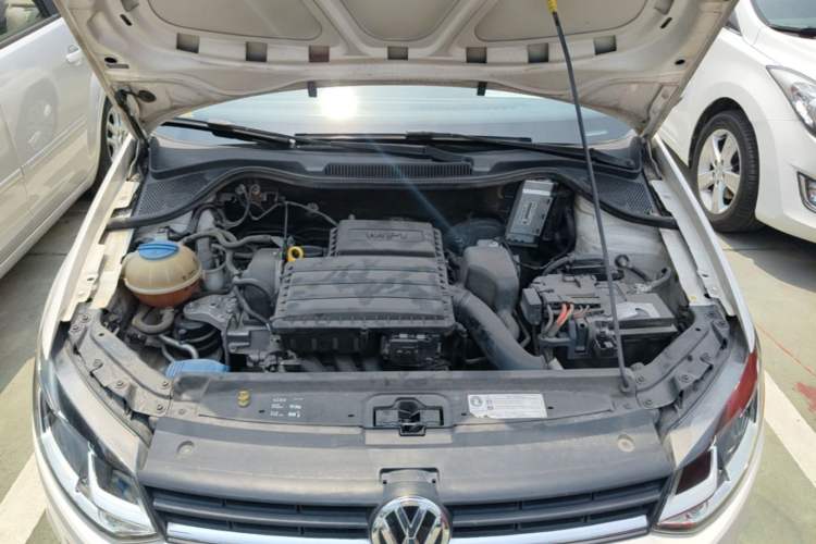 Used Volkswagen Polo 2016 1.6L Automatic Comfort Model Engine Bay