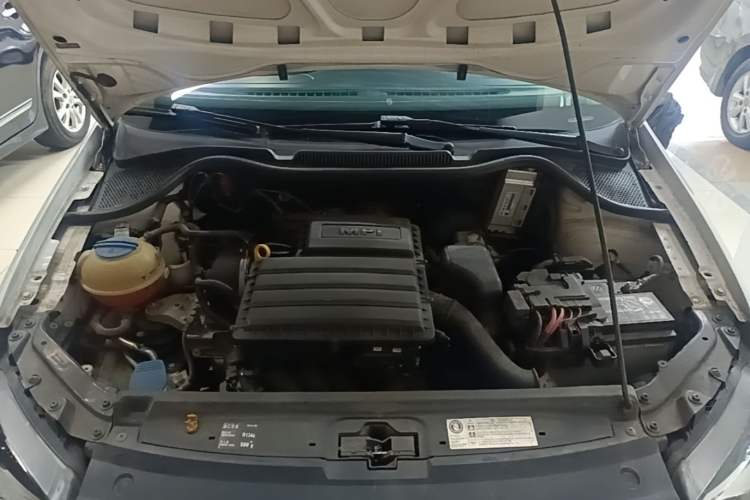 Used Volkswagen Polo 2016 1.4L Automatic Trendy Model Engine Bay