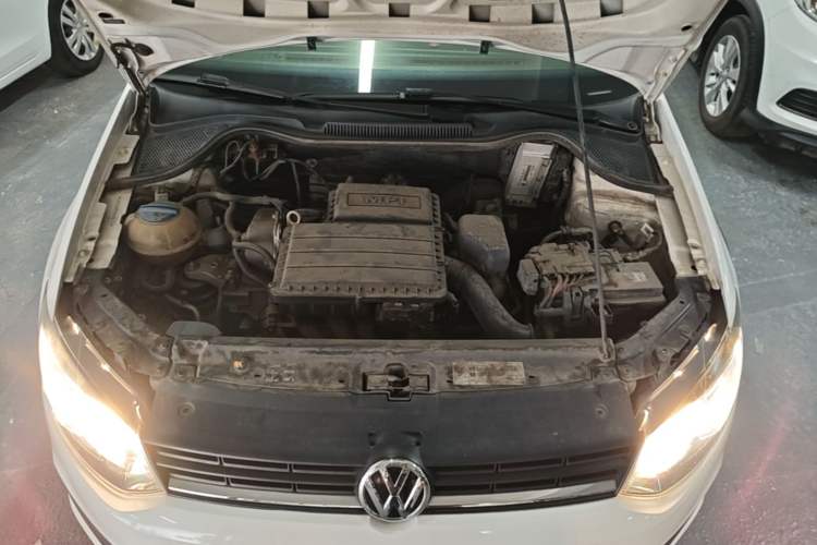 Used Volkswagen Polo 2016 1.4L Automatic Trendy Model Engine Bay