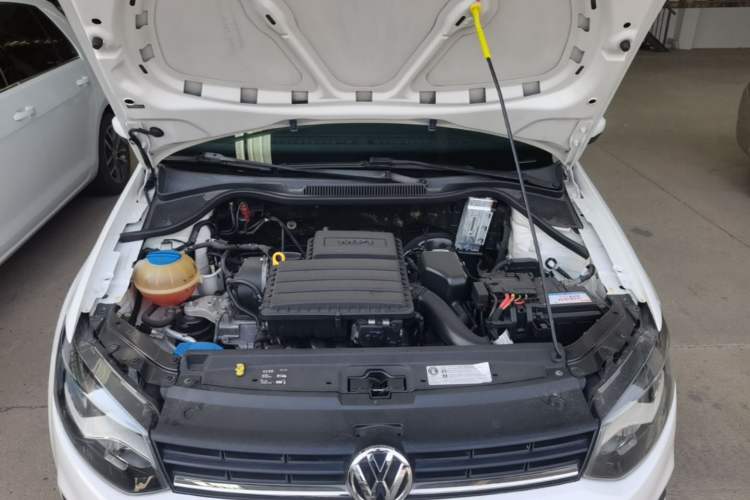 Used Volkswagen Polo 2016 1.4L Automatic Trendy Model Engine Bay