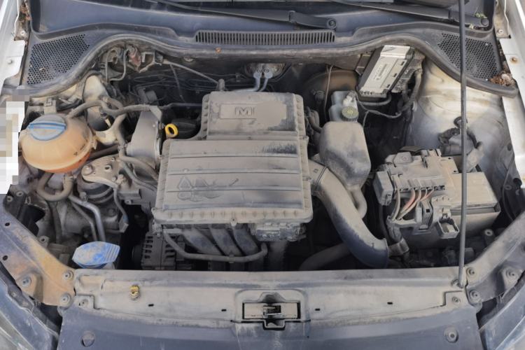 Used Volkswagen Polo 2016 1.4L Manual Fashion Model Engine Bay