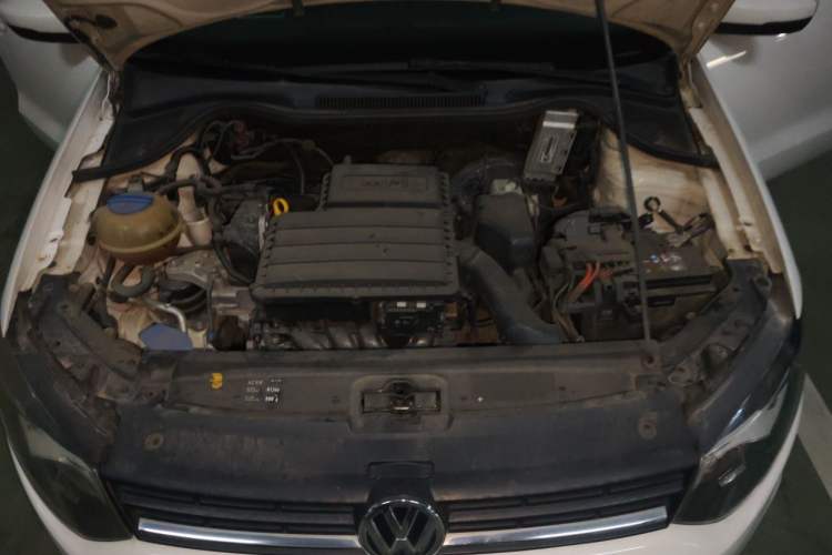 Used Volkswagen Polo 2016 1.4L Automatic Trendy Model Engine Bay