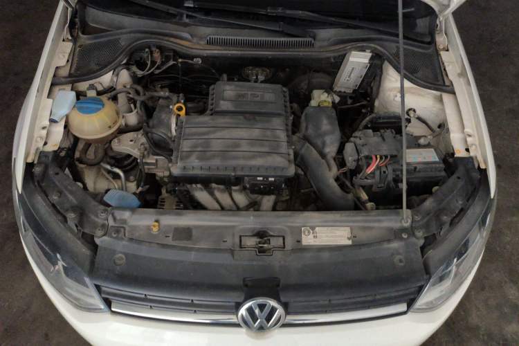 Used Volkswagen Polo 2016 1.6L Automatic Comfort Model Engine Bay