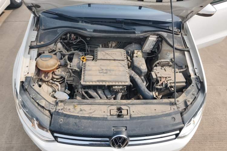 Used Volkswagen Polo 2016 1.6L Automatic Luxury Model Engine Bay