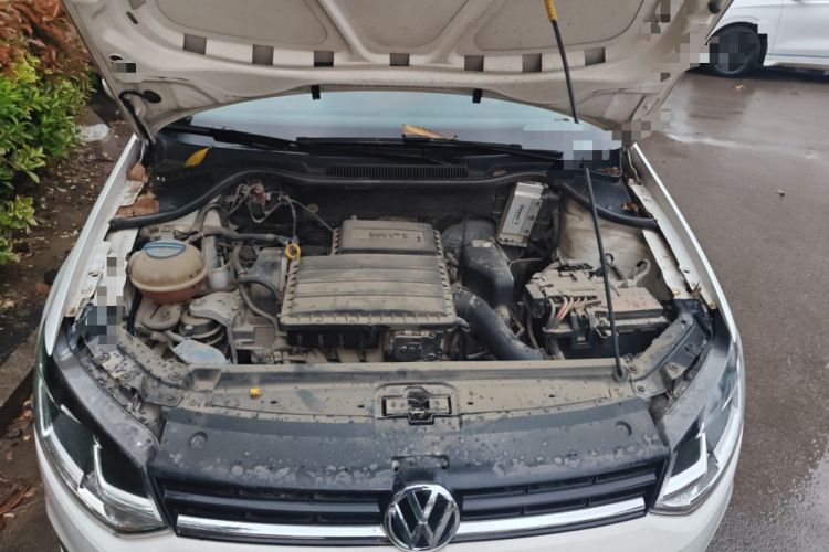 Used Volkswagen Polo 2016 1.6L Automatic Comfort Model Engine Bay