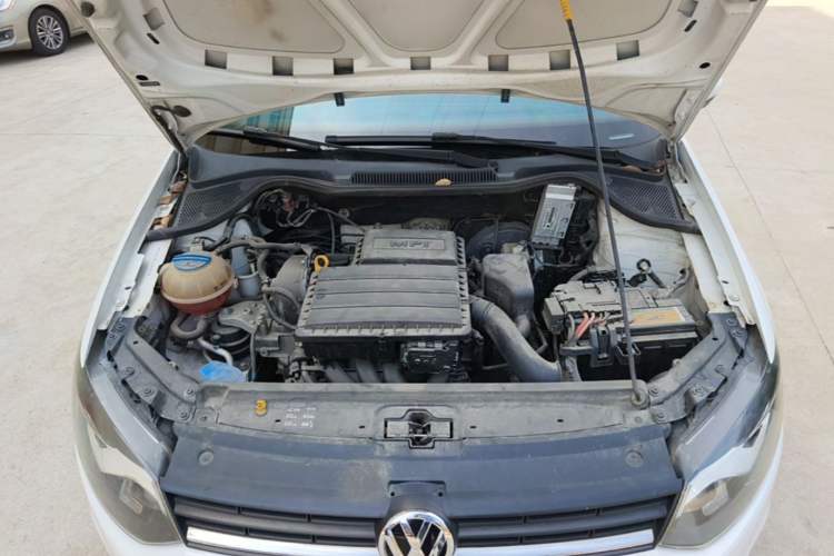 Used Volkswagen Polo 2016 1.4L Automatic Trendy Model Engine Bay