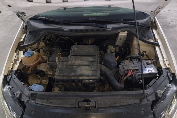 Used Volkswagen Polo 2016 1.6L Automatic Comfort Model Engine Bay