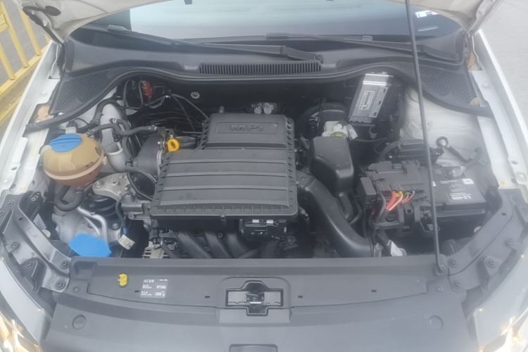 Used Volkswagen Polo 2016 1.6L Automatic Comfort Model Engine Bay