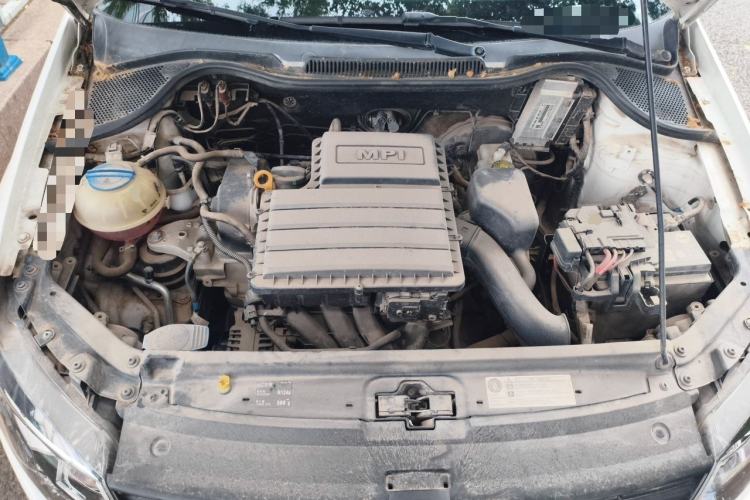 Used Volkswagen Polo 2016 1.4L Manual Fashion Model Engine Bay