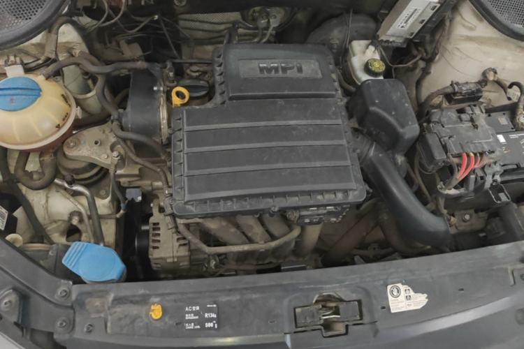 Used Volkswagen Polo 2016 1.6L Automatic Comfort Model Engine Bay