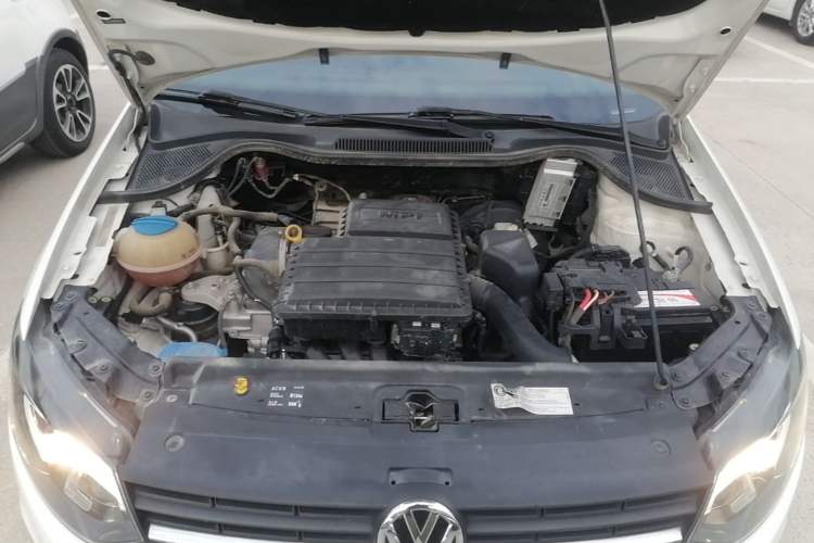 Used Volkswagen Polo 2016 1.4L Automatic Trendy Model Engine Bay