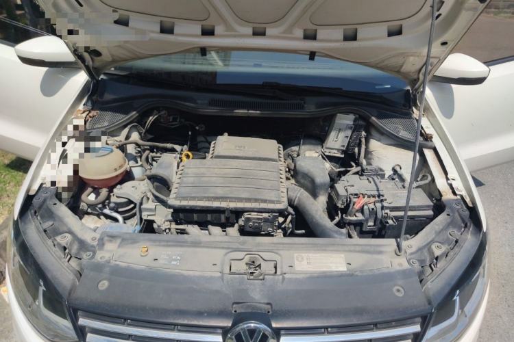 Used Volkswagen Polo 2016 1.6L Automatic Luxury Model Engine Bay