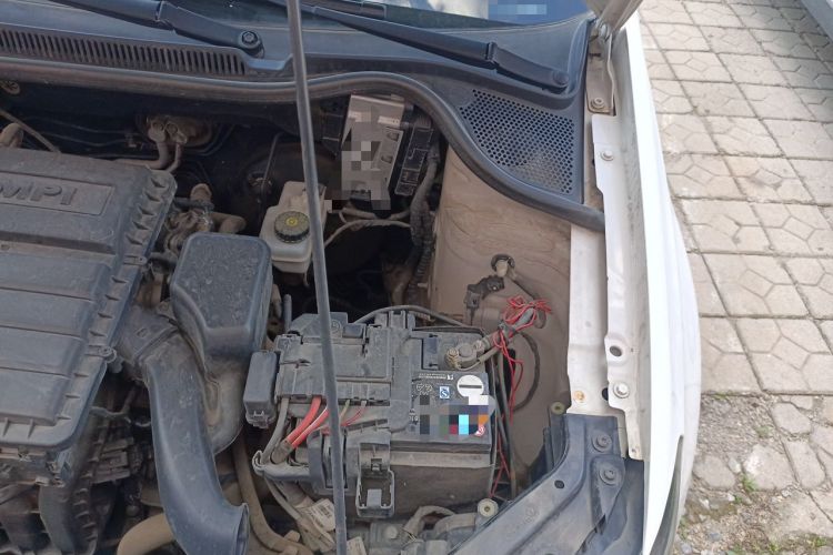 Used Volkswagen Polo 2016 1.4L Manual Fashion Model Engine Bay Left