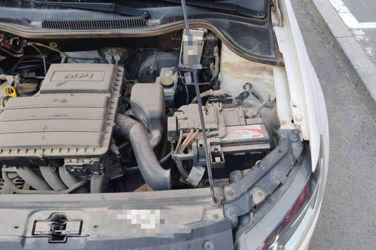 Used Volkswagen Polo 2016 1.6L Automatic Comfort Model Engine Bay Left