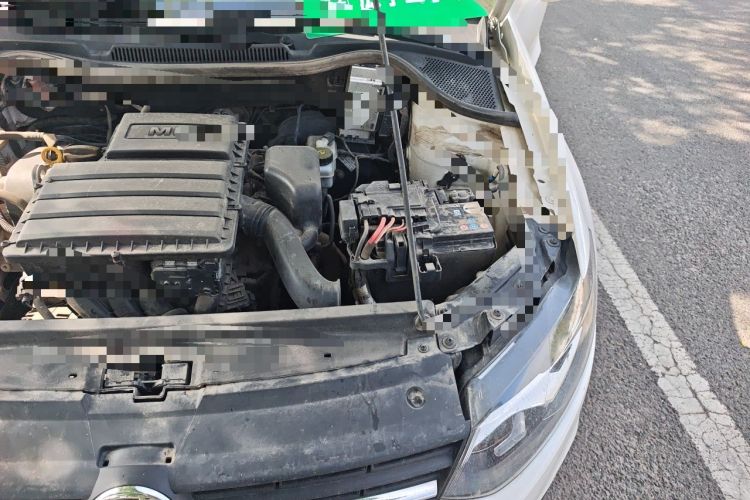 Used Volkswagen Polo 2016 1.4L Manual Fashion Model Engine Bay Left