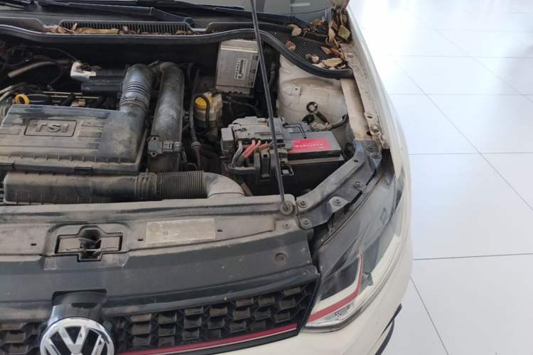 Used Volkswagen Polo 2016 1.4TSI GTI Engine Bay Left