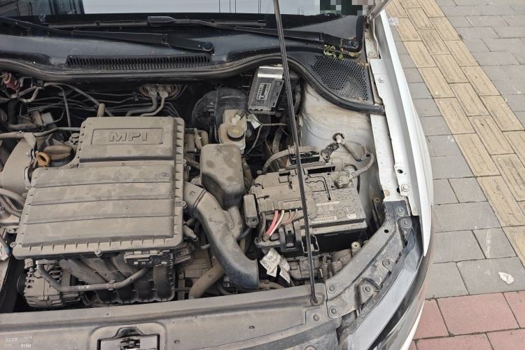 Used Volkswagen Polo 2016 1.4L Automatic Trendy Model Engine Bay Left