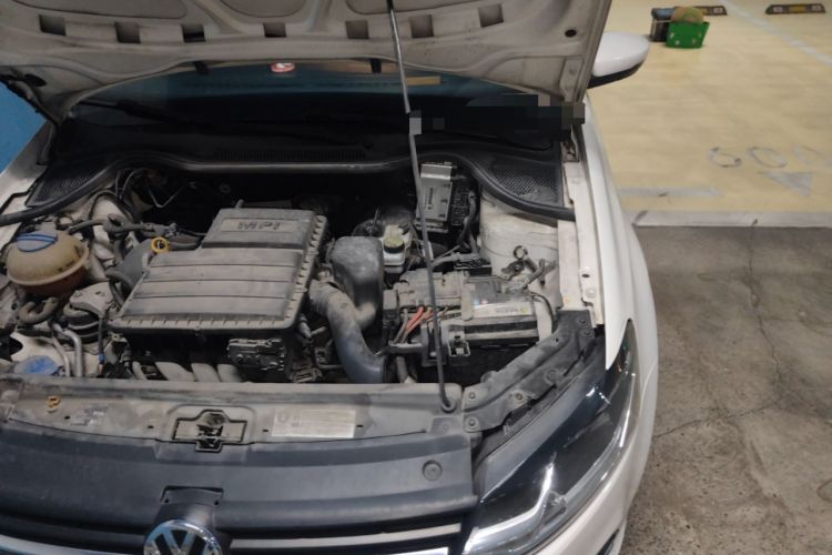 Used Volkswagen Polo 2016 1.6L Automatic Comfort Model Engine Bay Left