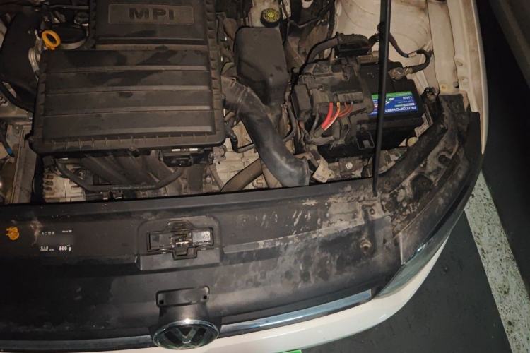Used Volkswagen Polo 2016 1.6L Automatic Comfort Model Engine Bay Left