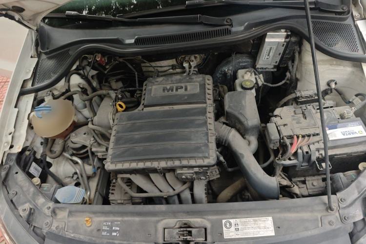 Used Volkswagen Polo 2016 1.6L Automatic Comfort Model Engine Bay