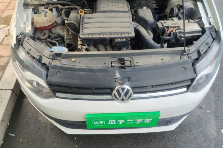Used Volkswagen Polo 2016 1.4L Manual Fashion Model Engine Bay
